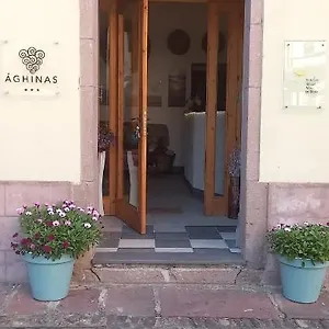 Aghinas Guest house